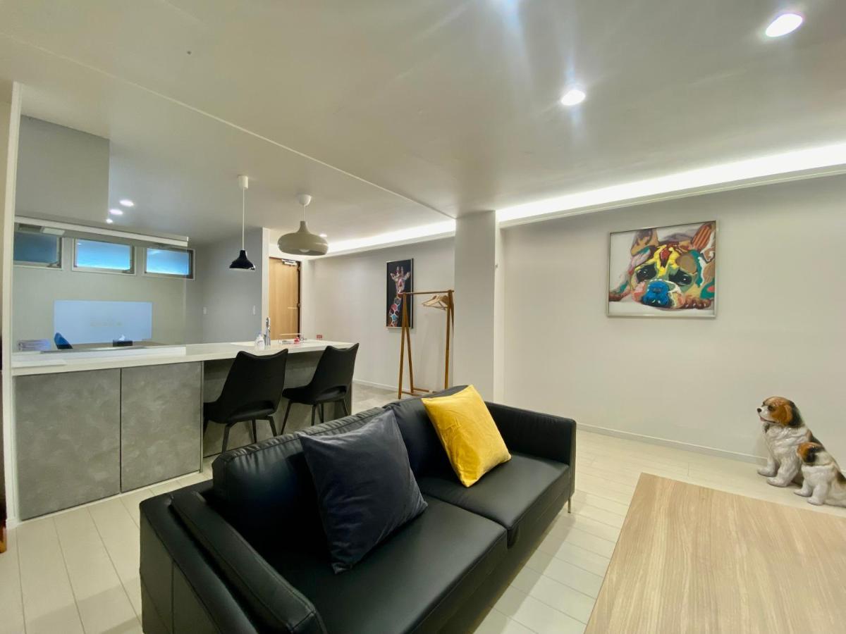 Ferienhaus Monica Nagoya